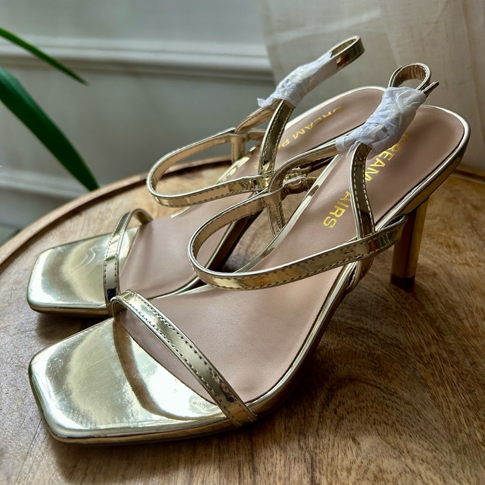 Brand new!! Dream Pairs Metallic Gold Strappy Heels